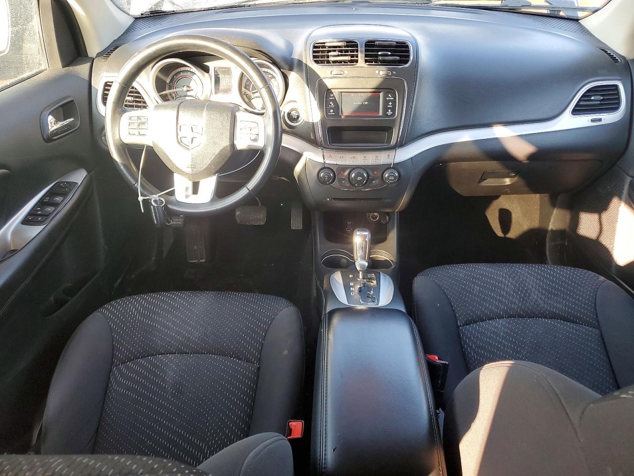 2018 DODGE JOURNEY SE photo 15