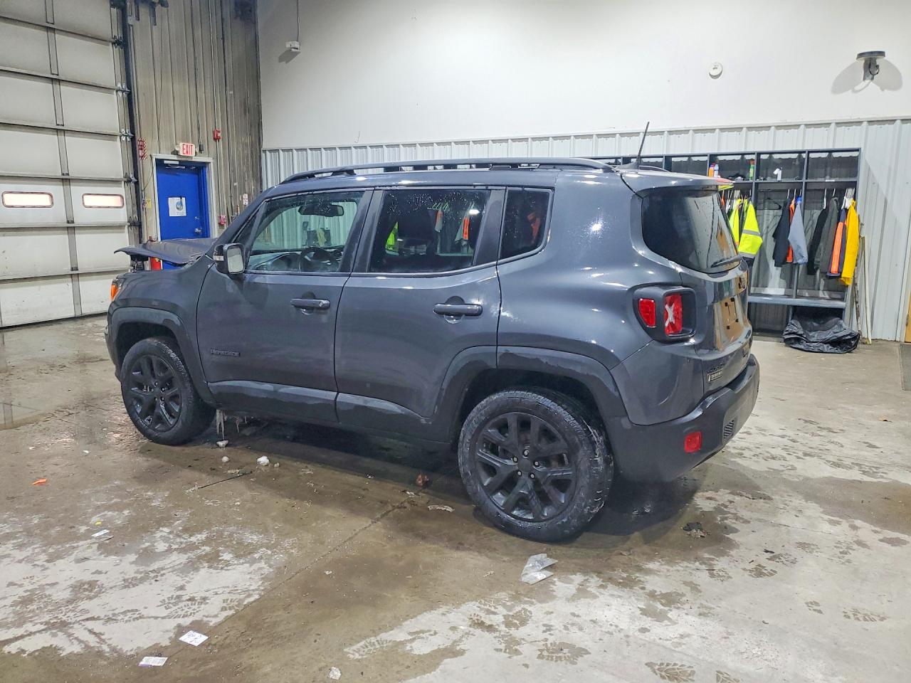 2023 JEEP RENEGADE ALTITUDE photo 3