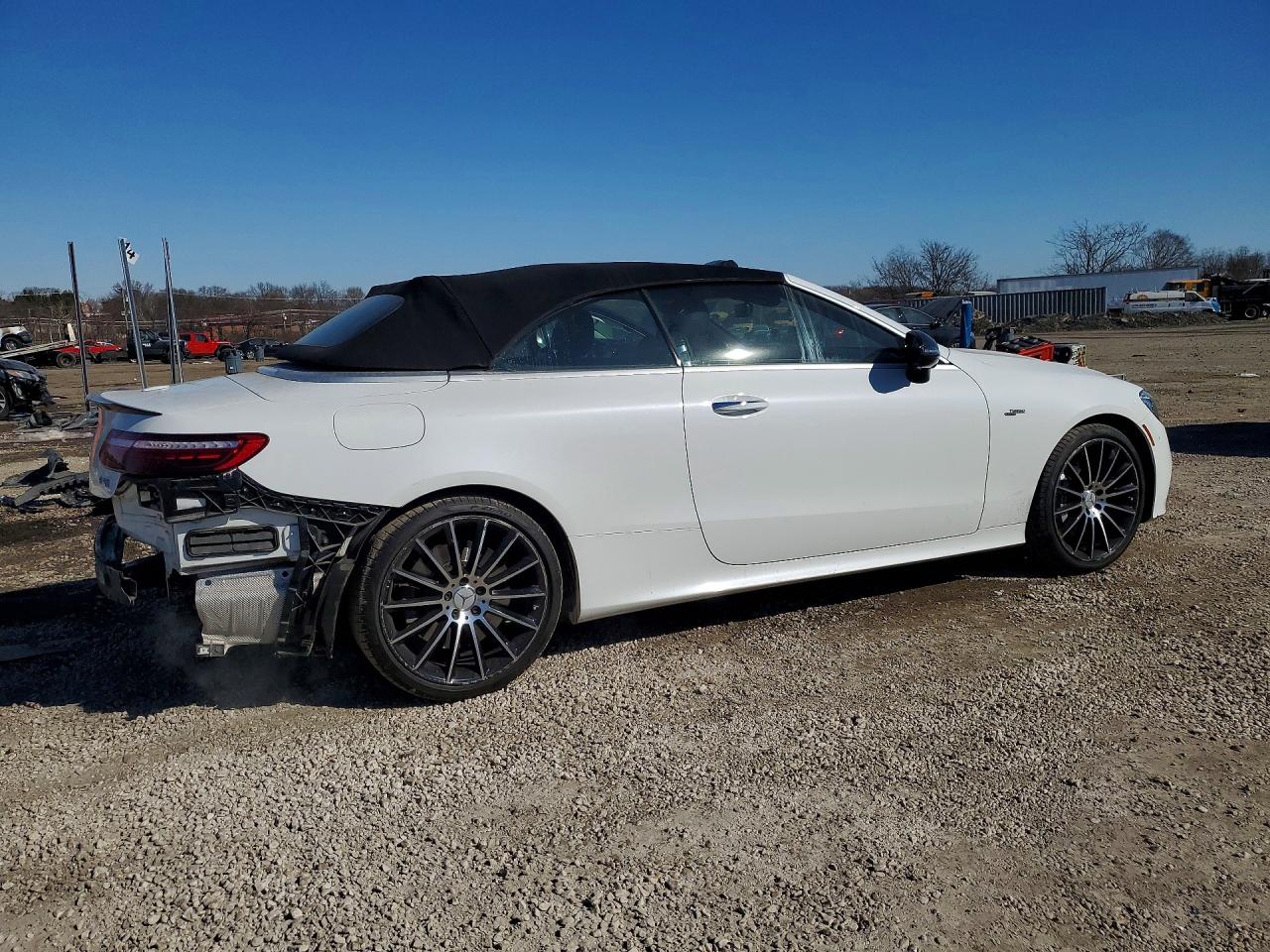 2022 MERCEDES-BENZ E AMG 53 photo 3