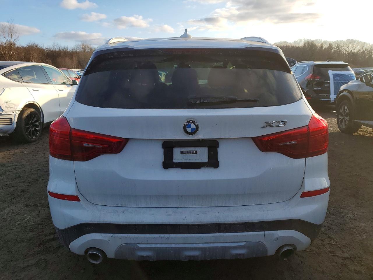 2018 BMW X3 XDRIVE30I photo 6