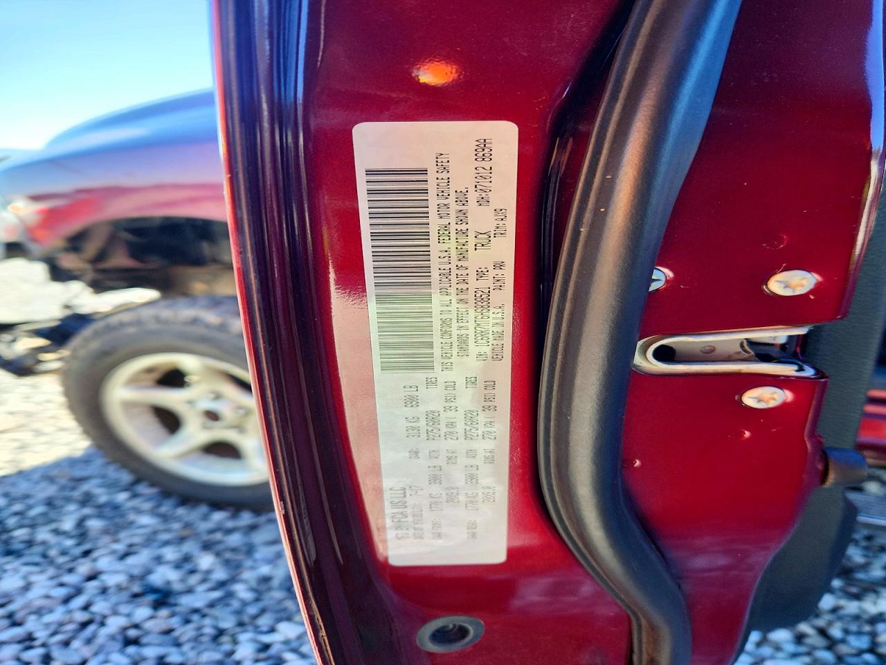 2017 RAM 1500 SPORT photo 12