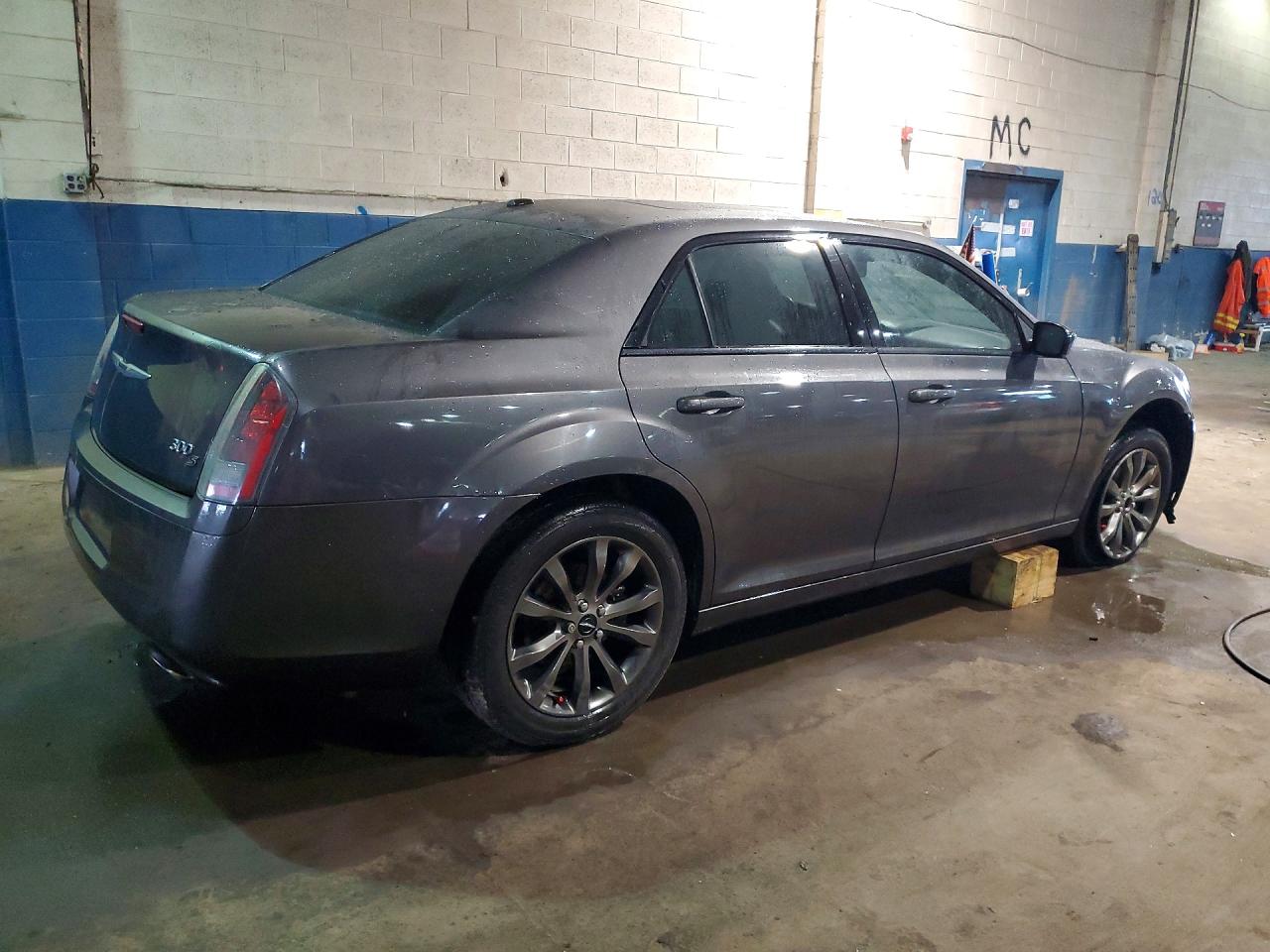 2014 CHRYSLER 300 S photo 7
