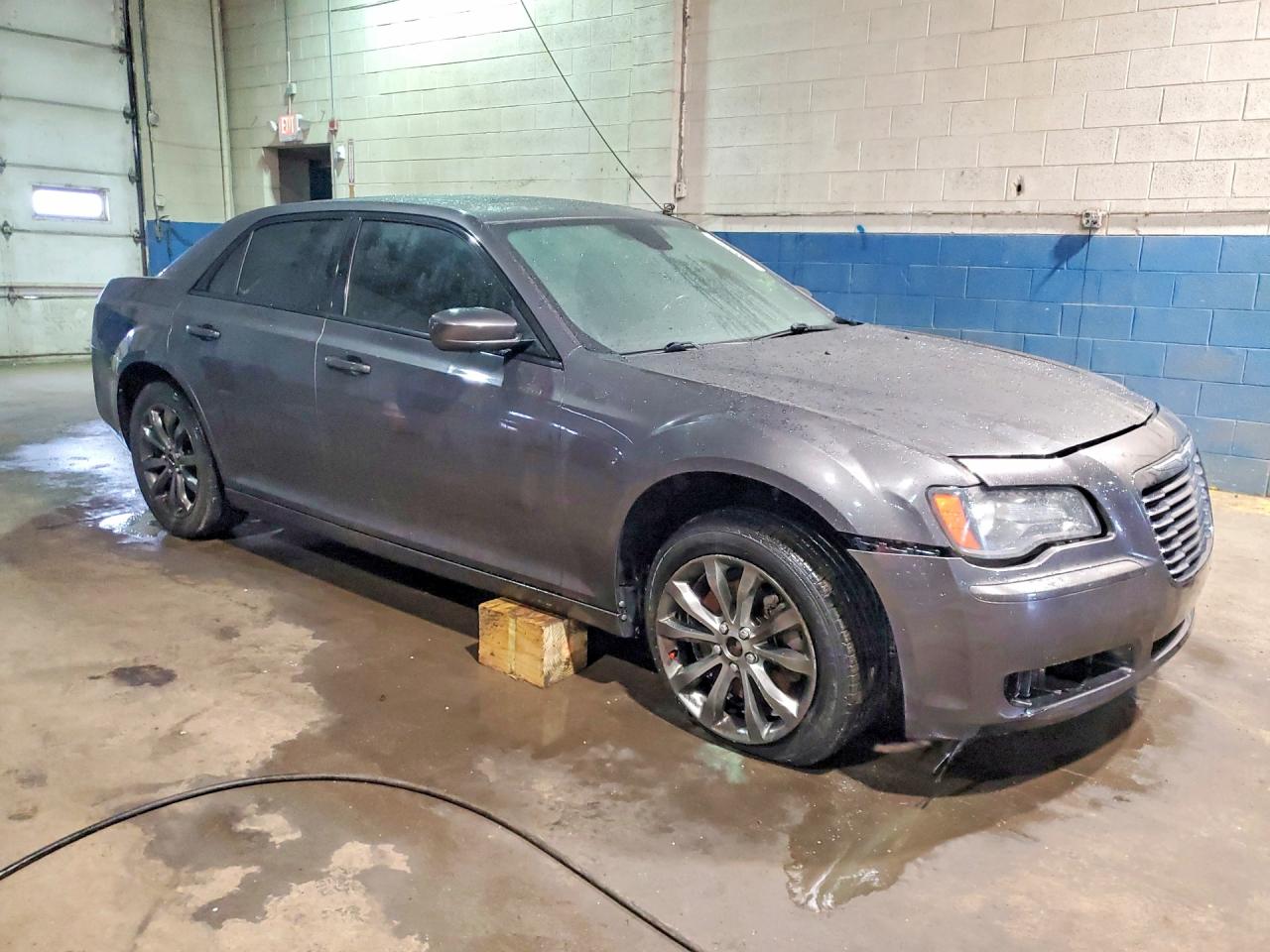 2014 CHRYSLER 300 S photo 10