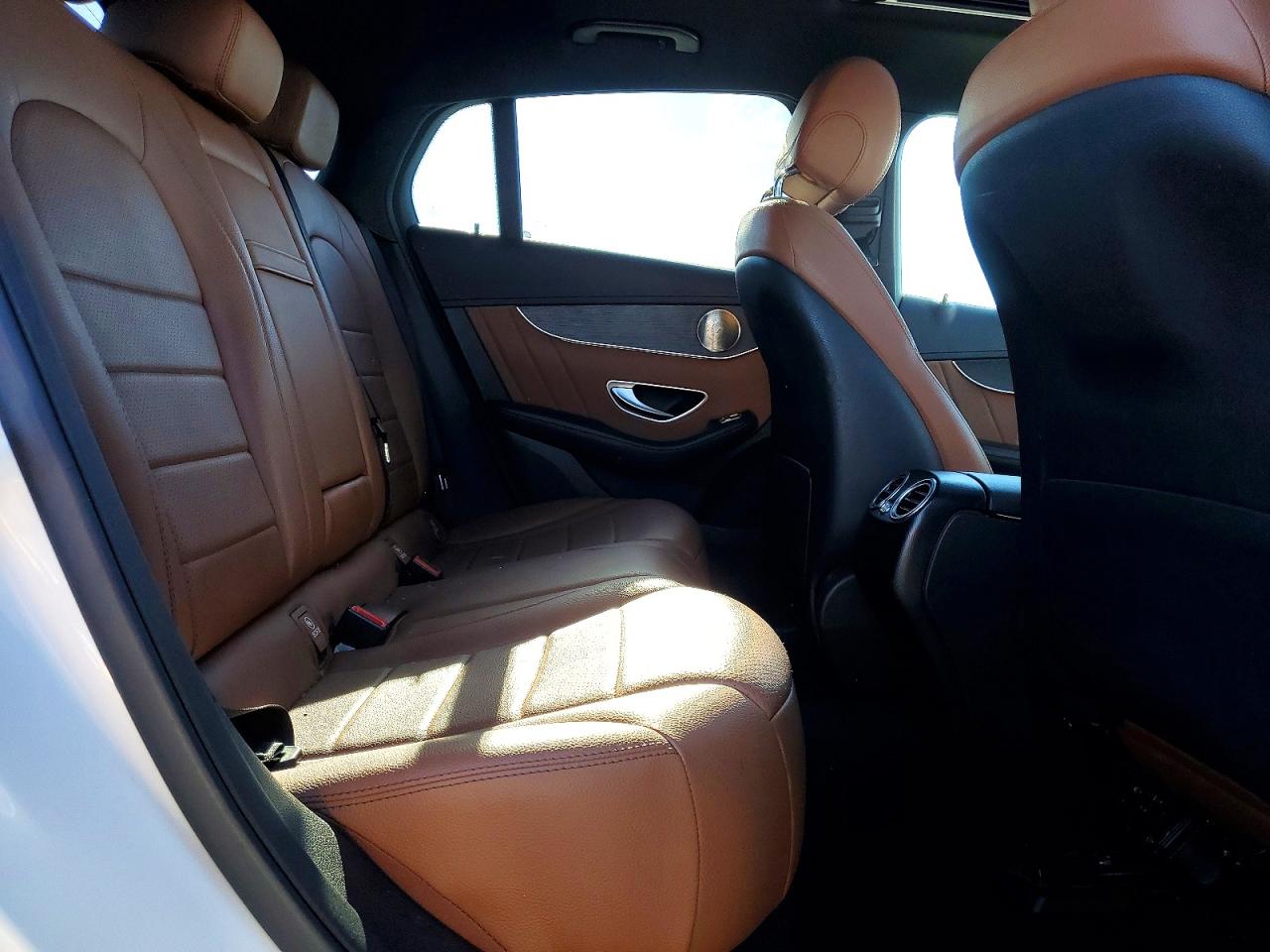 2021 MERCEDES-BENZ GLC COUPE 300 4MATIC photo 31