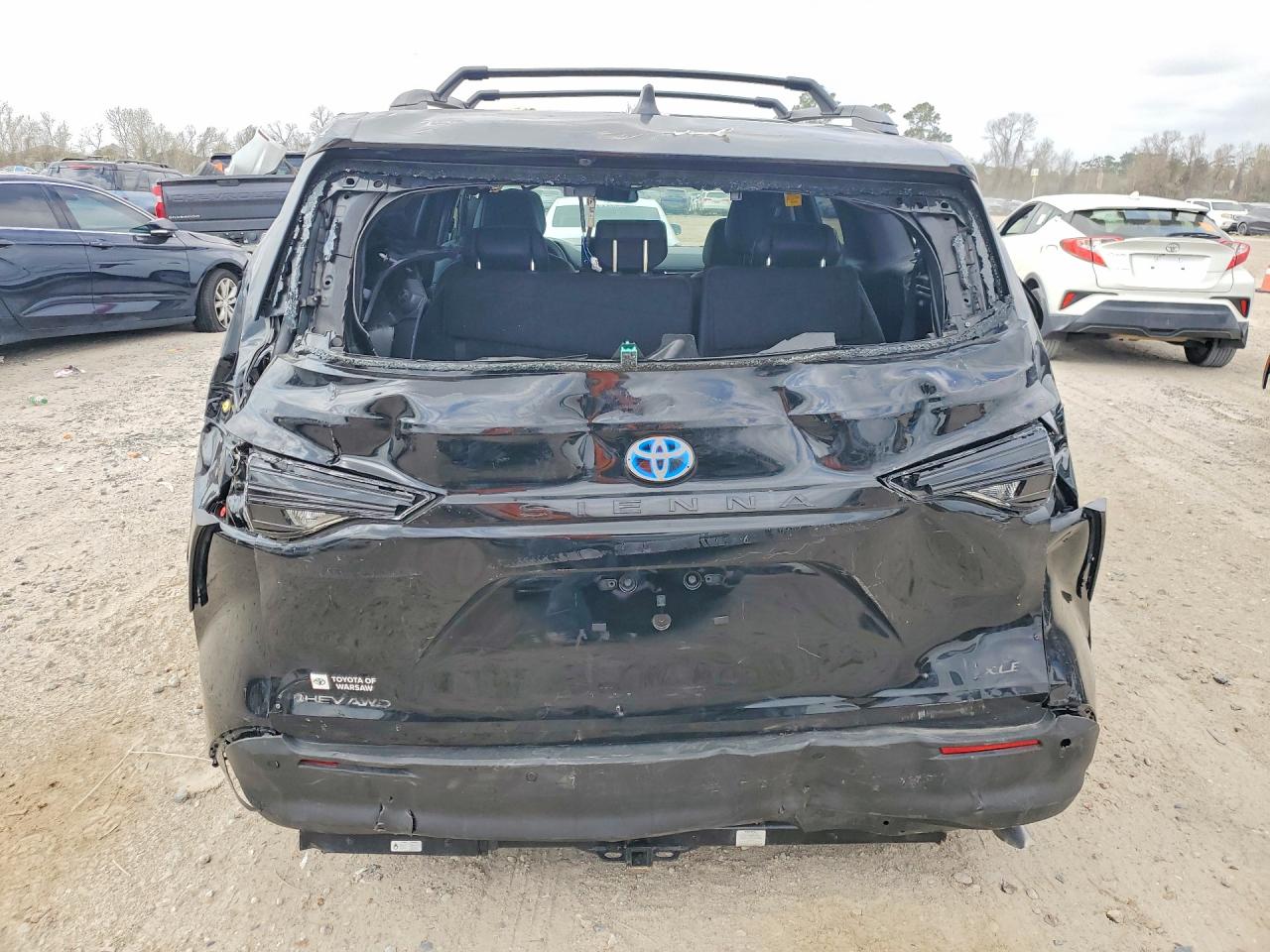 2025 TOYOTA SIENNA WOODLAND EDITION photo 6