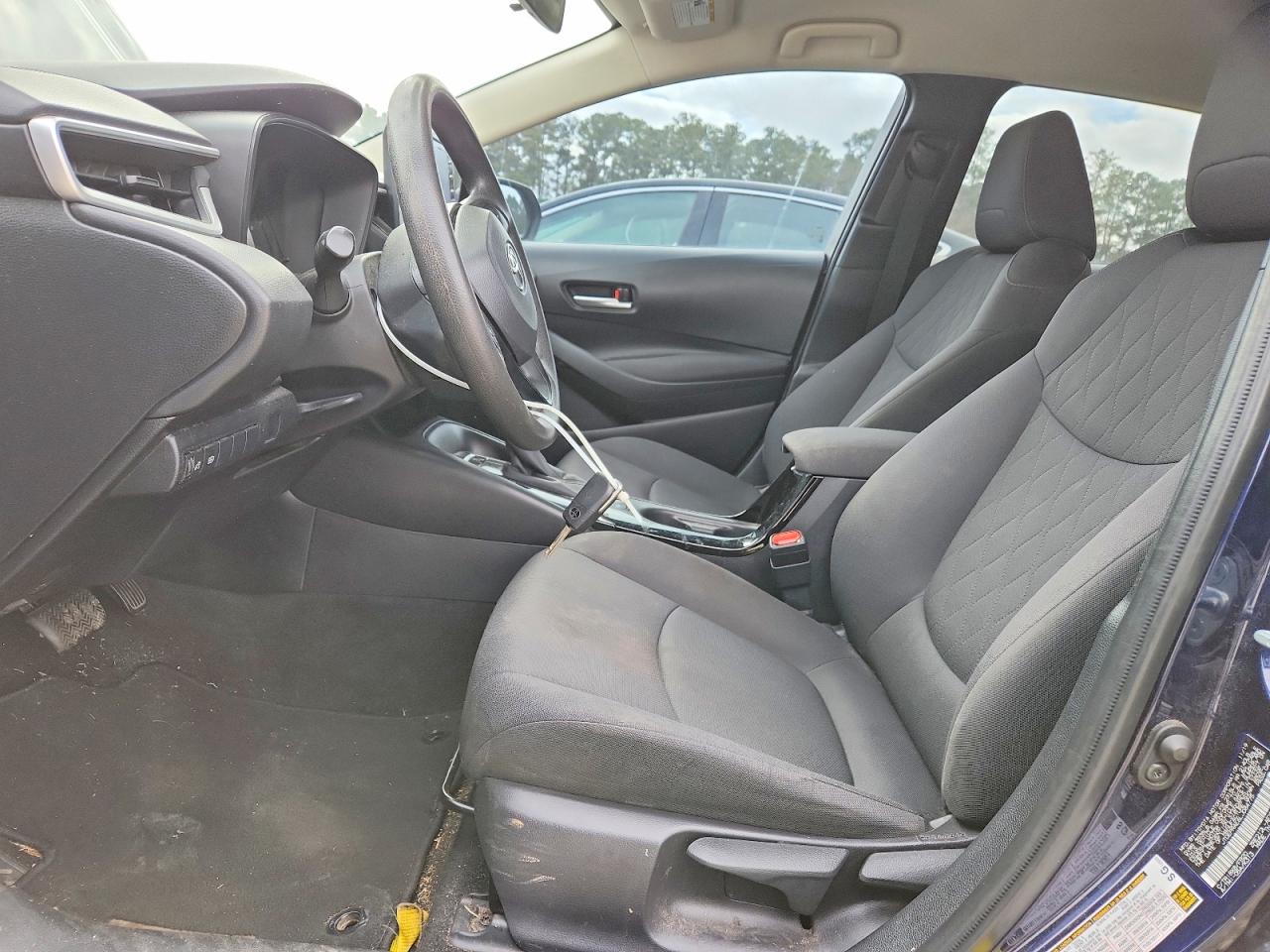 2020 TOYOTA COROLLA LE photo 7