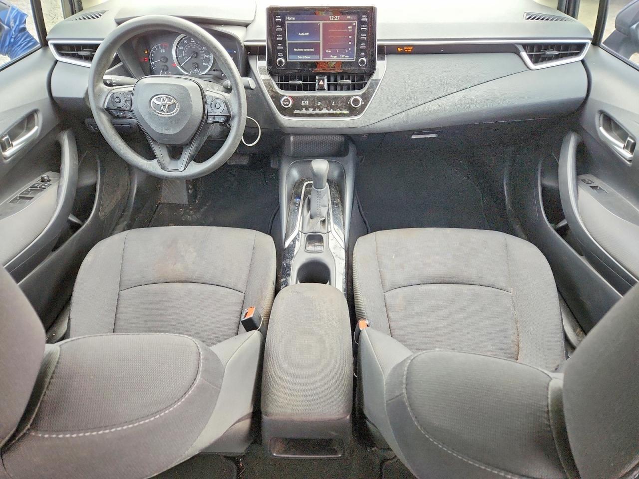 2020 TOYOTA COROLLA LE photo 8