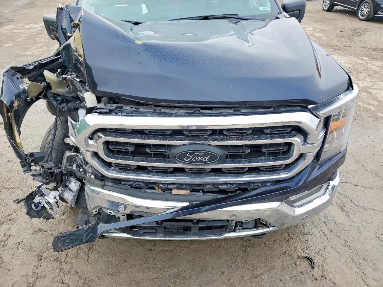 2023 FORD F150 SUPERCREW photo 31