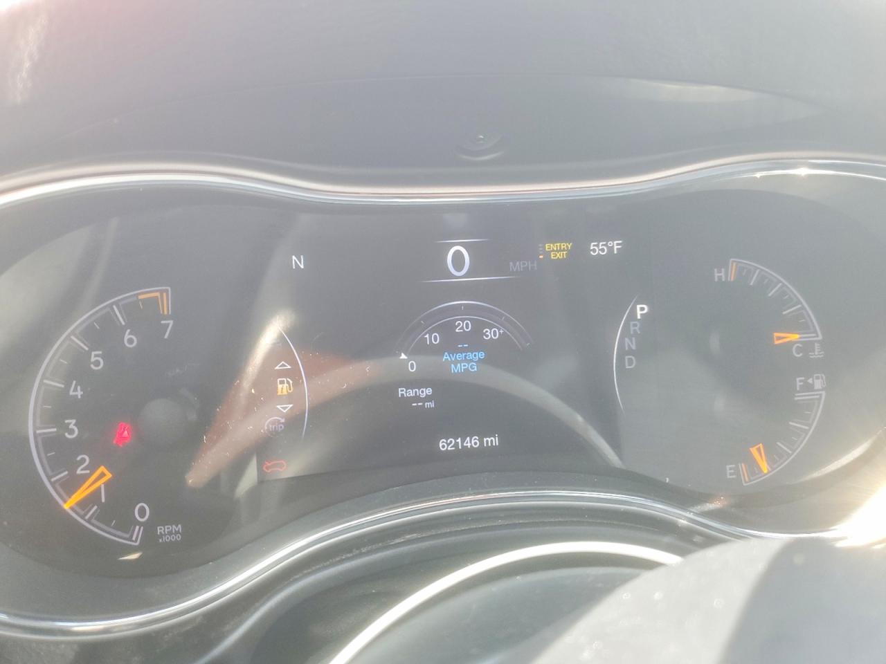 2019 JEEP GRAND CHEROKEE TRAILHAWK photo 17
