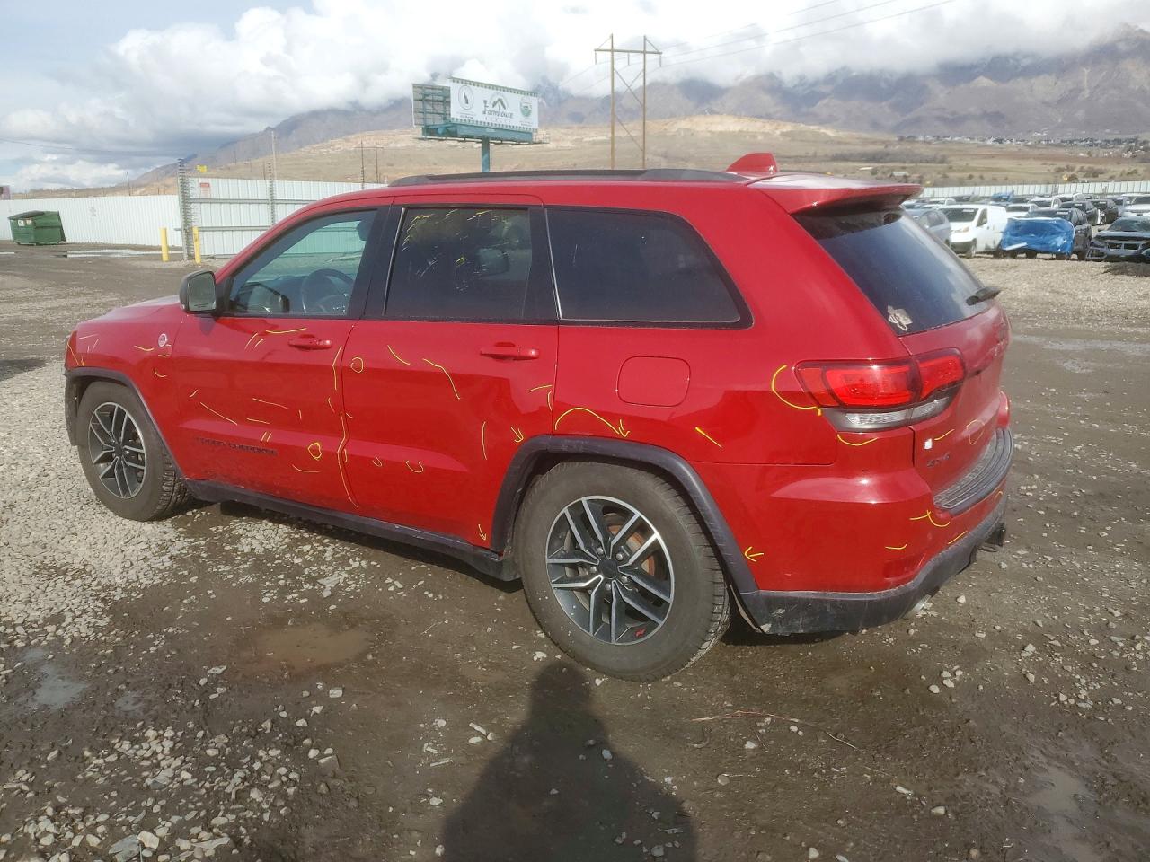 2019 JEEP GRAND CHEROKEE TRAILHAWK photo 3