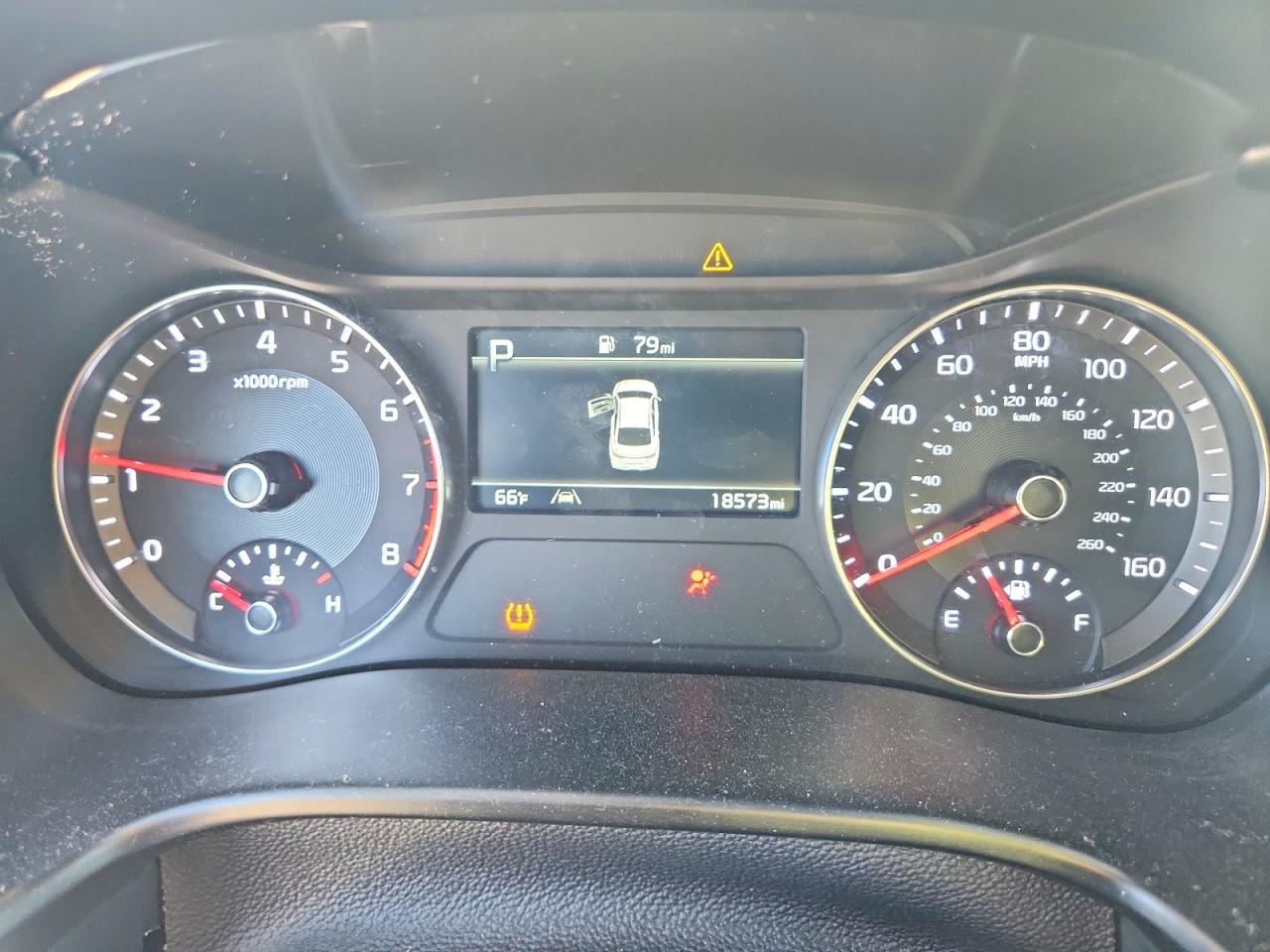 2024 KIA FORTE GT LINE photo 9