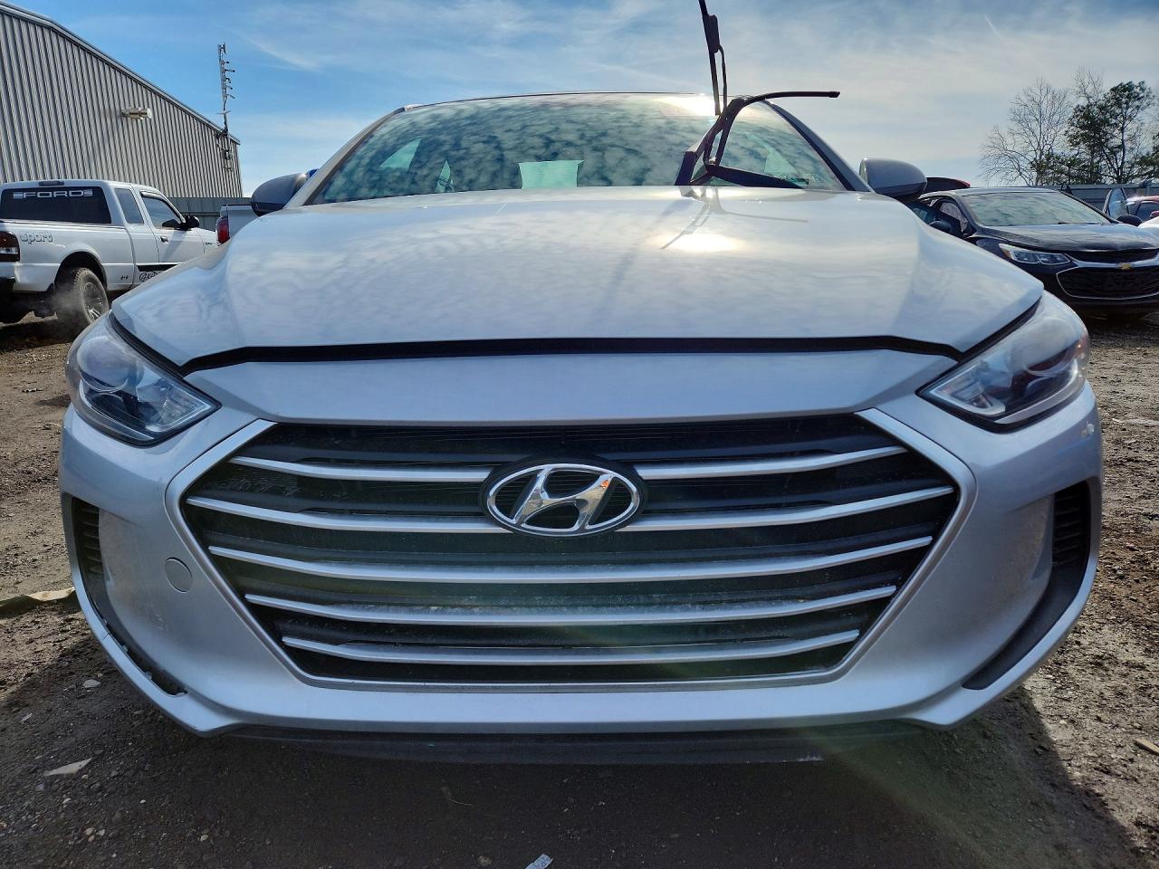2018 HYUNDAI ELANTRA SEL photo 13