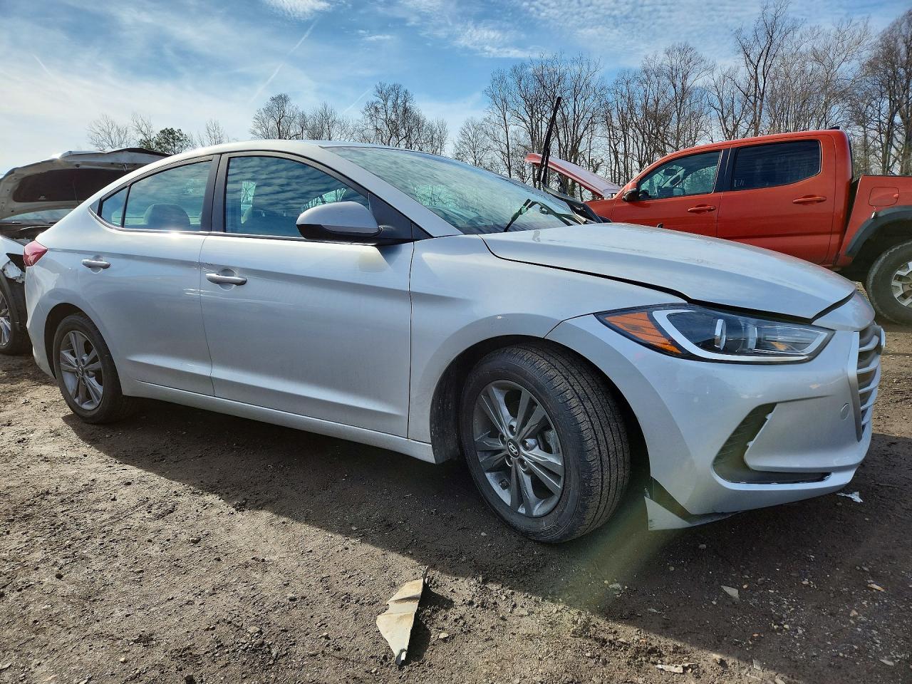 2018 HYUNDAI ELANTRA SEL photo 10