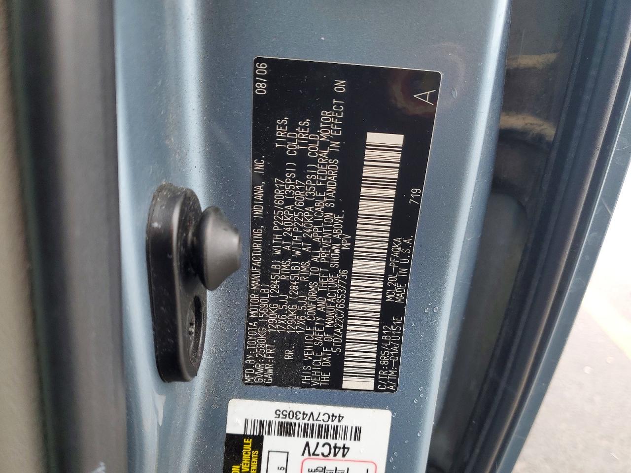 2006 TOYOTA SIENNA photo 13