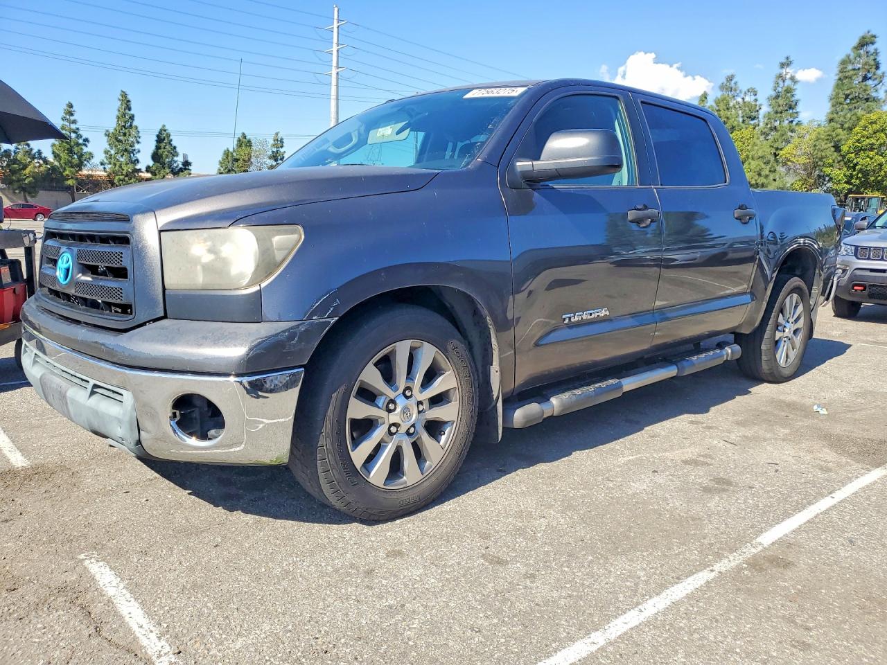 2012 TOYOTA TUNDRA