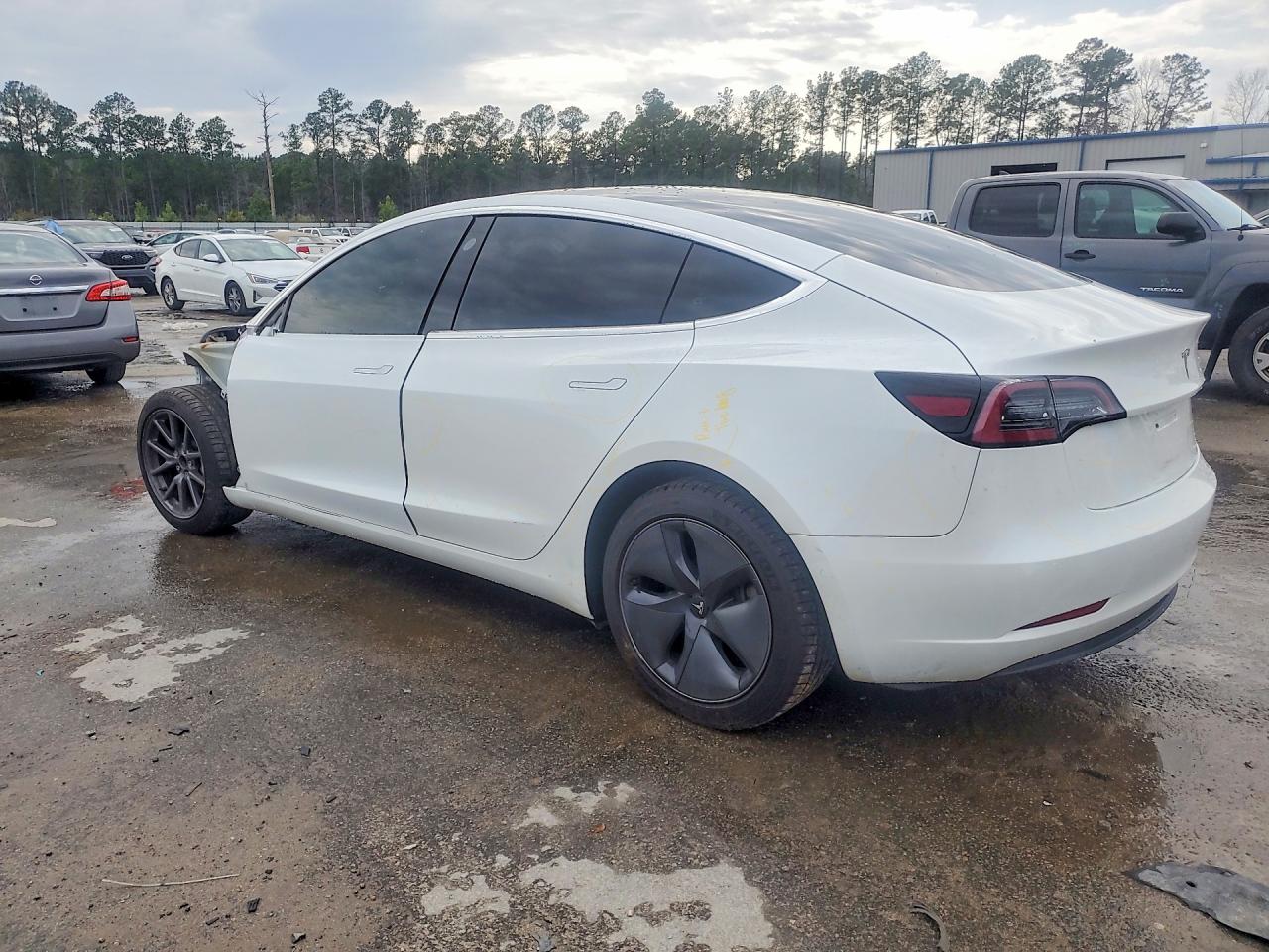 2020 TESLA MODEL 3 photo 4