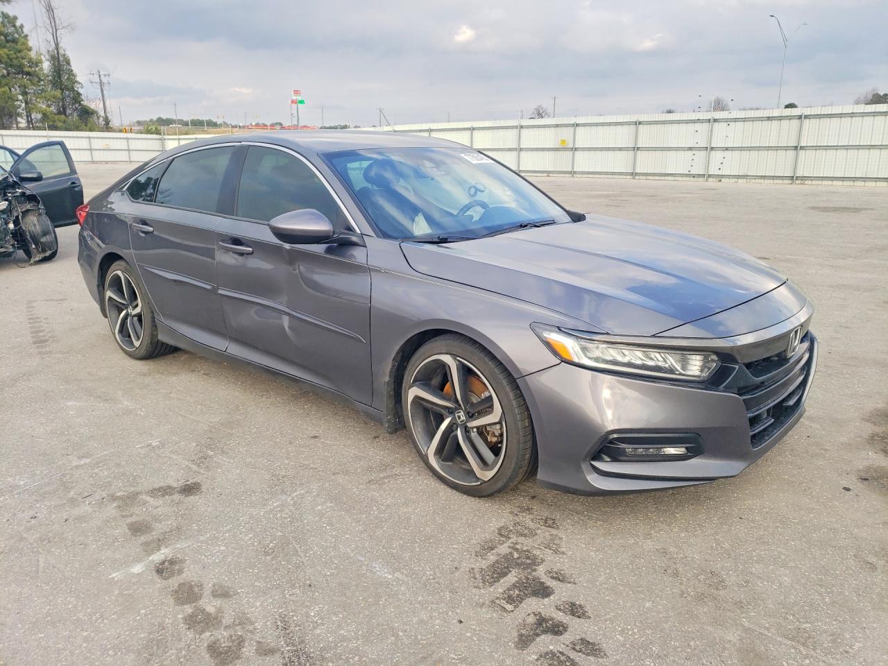 2018 HONDA ACCORD SPORT photo 7