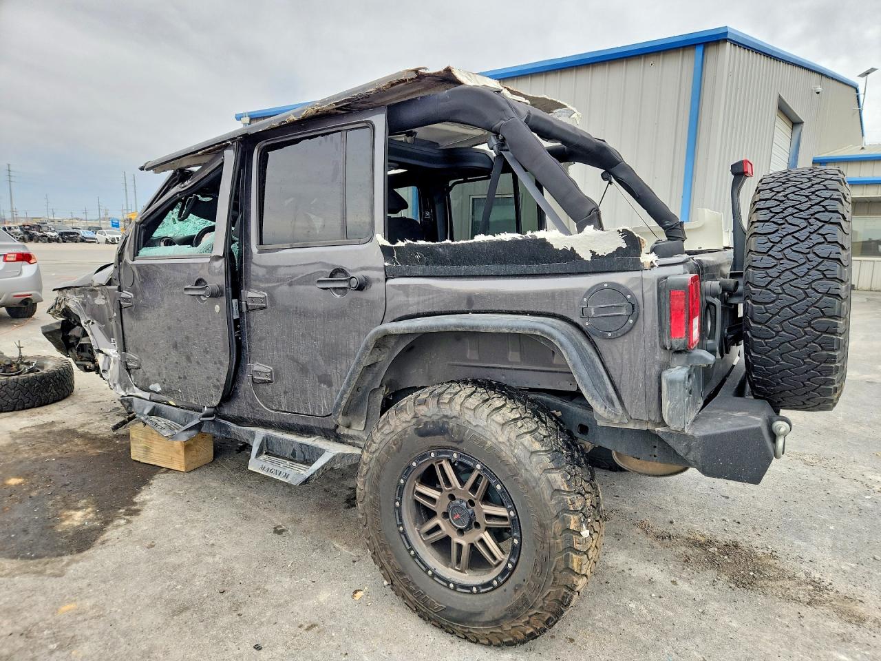 2016 JEEP WRANGLER UNLIMITED SPORT photo 2