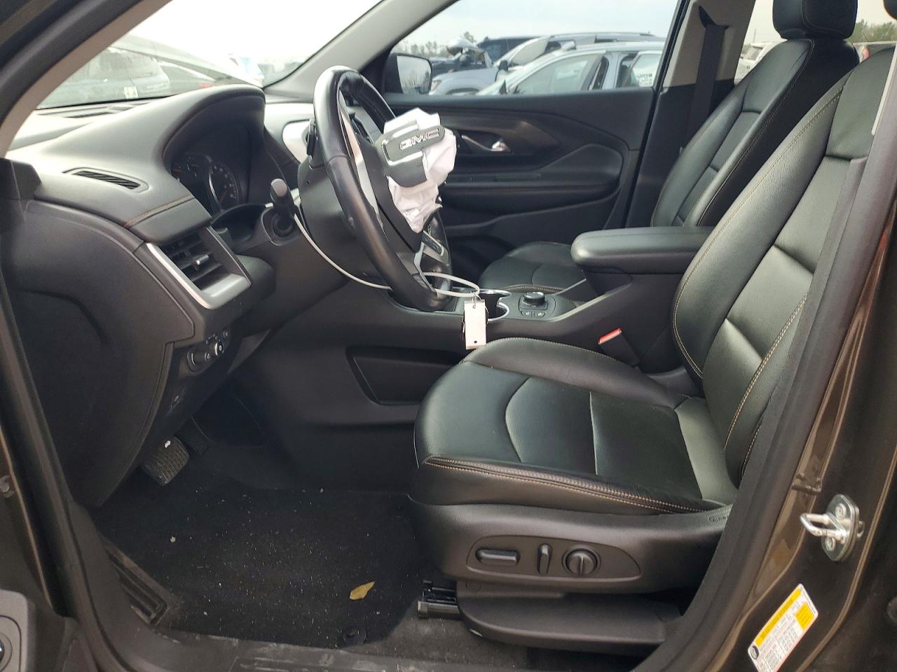 2019 GMC TERRAIN SLT photo 19