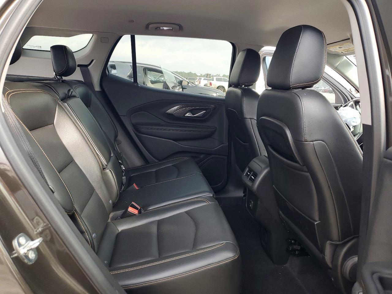 2019 GMC TERRAIN SLT photo 31