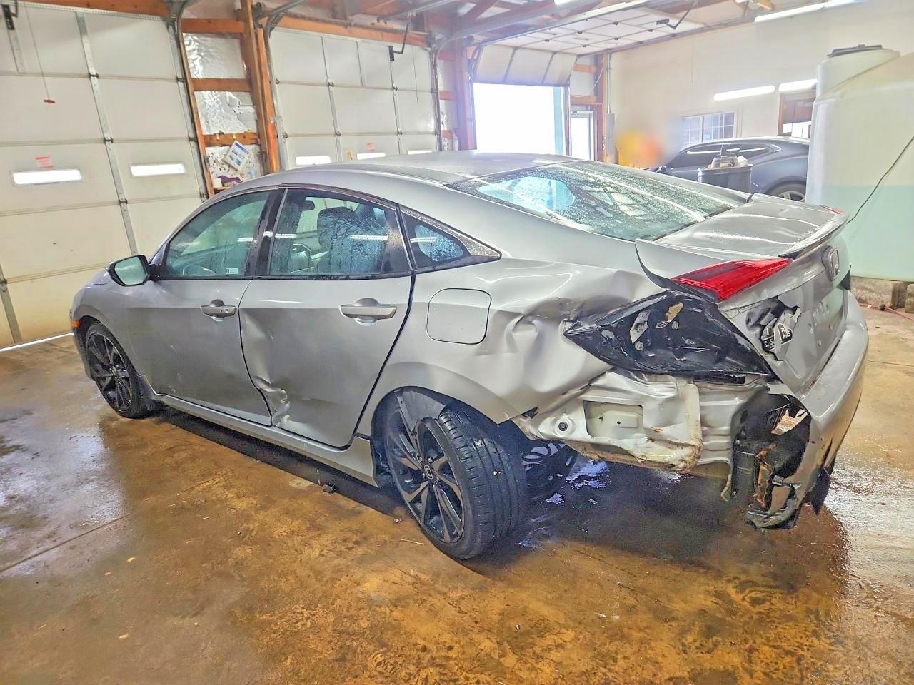 2020 HONDA CIVIC SPORT photo 2