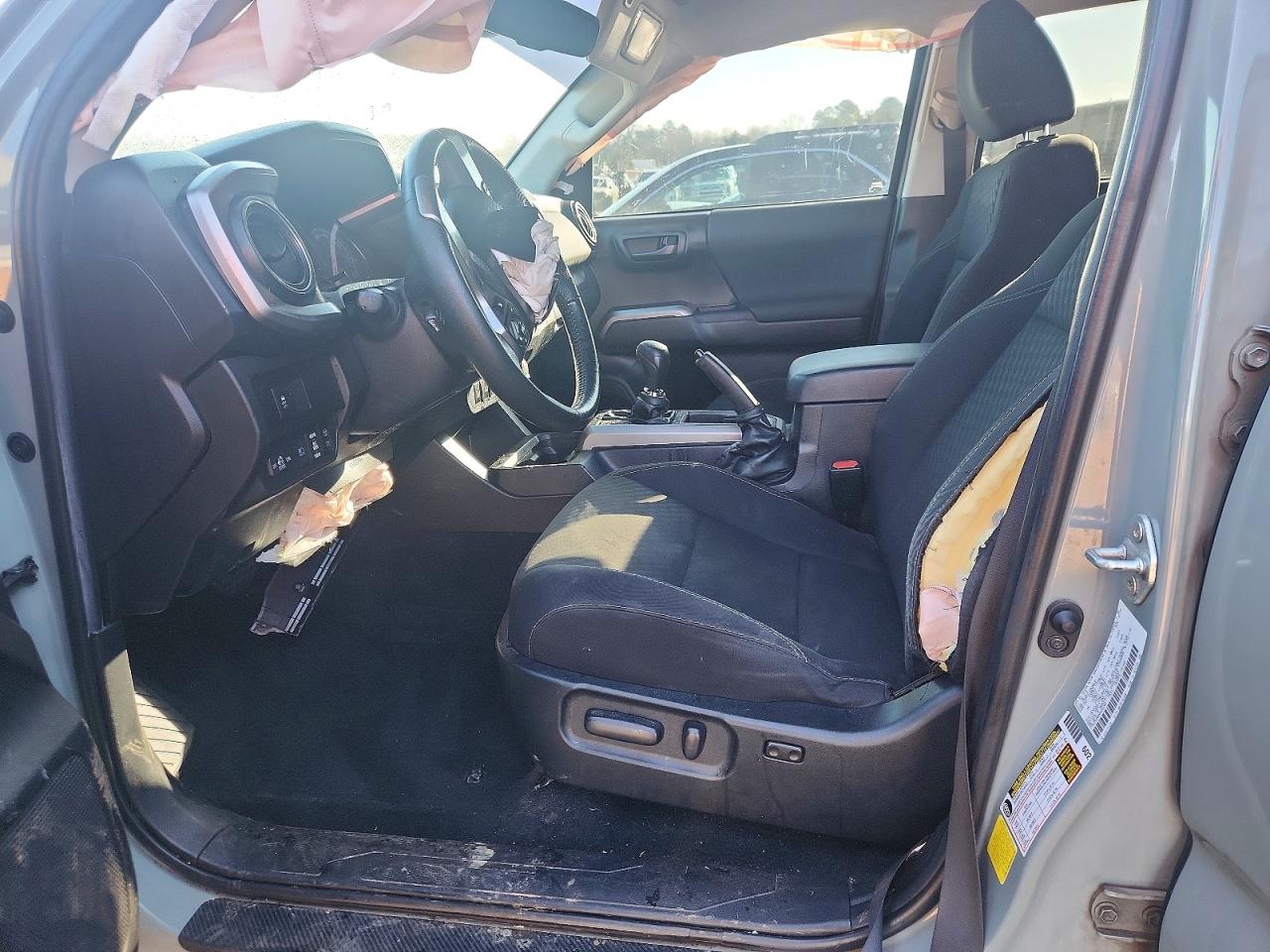 2022 TOYOTA TACOMA DOUBLE CAB photo 7