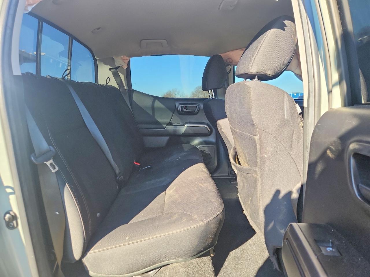 2022 TOYOTA TACOMA DOUBLE CAB photo 10