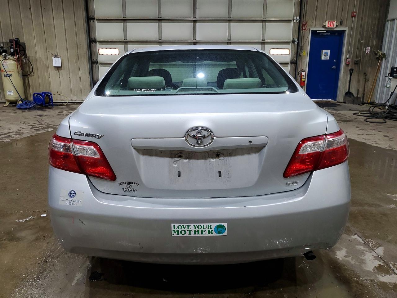 2007 TOYOTA CAMRY CE photo 16