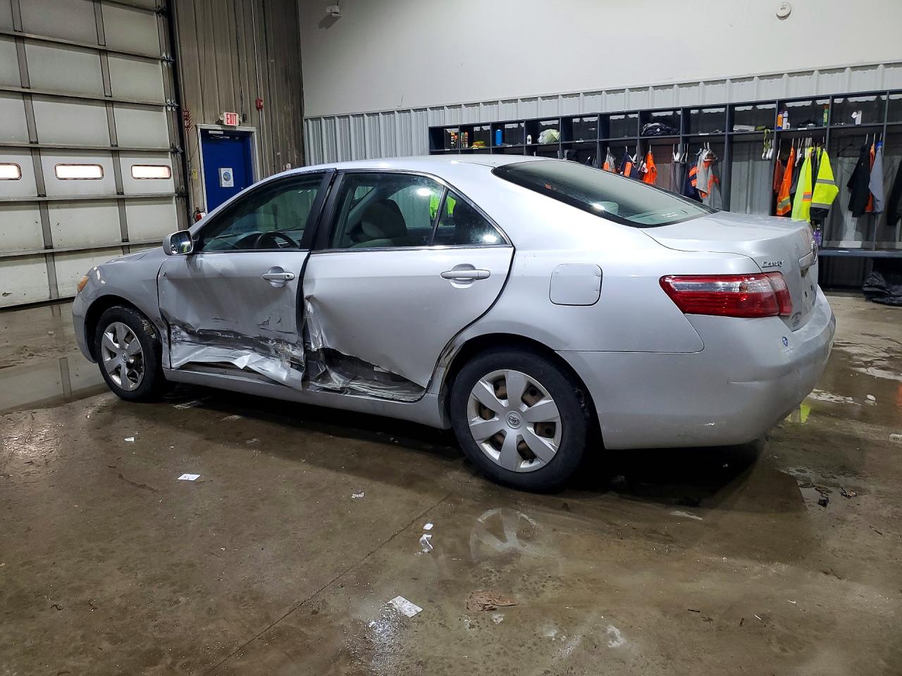2007 TOYOTA CAMRY CE photo 4