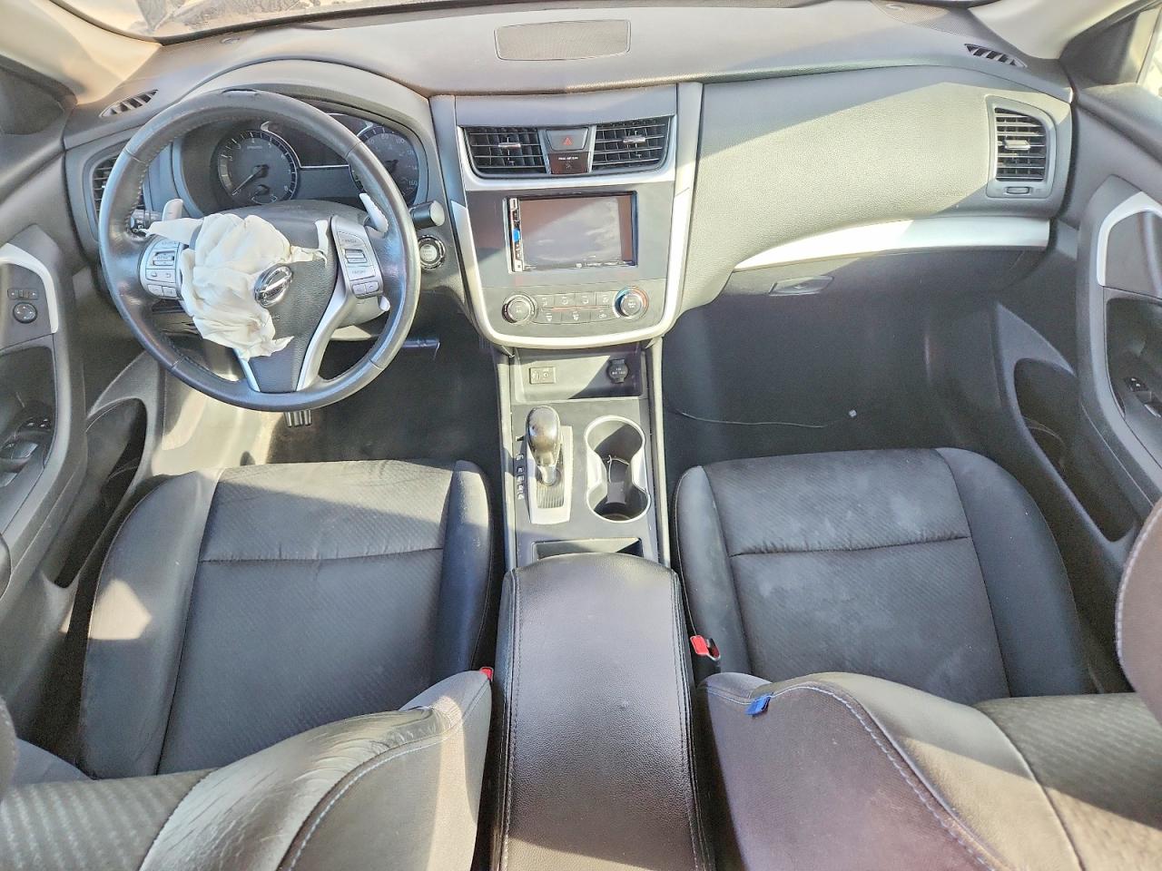 2017 NISSAN ALTIMA 2.5 SR photo 15