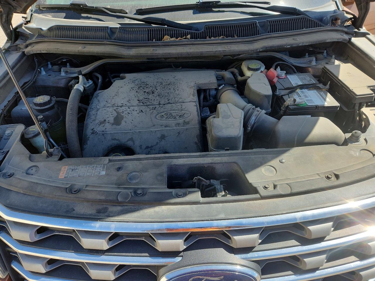 2017 FORD EXPLORER XLT photo 34