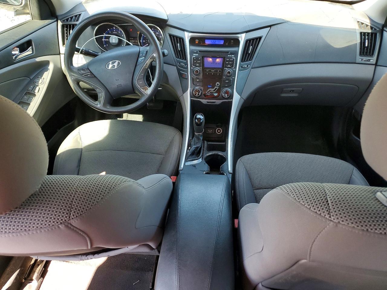 2011 HYUNDAI SONATA GLS photo 8