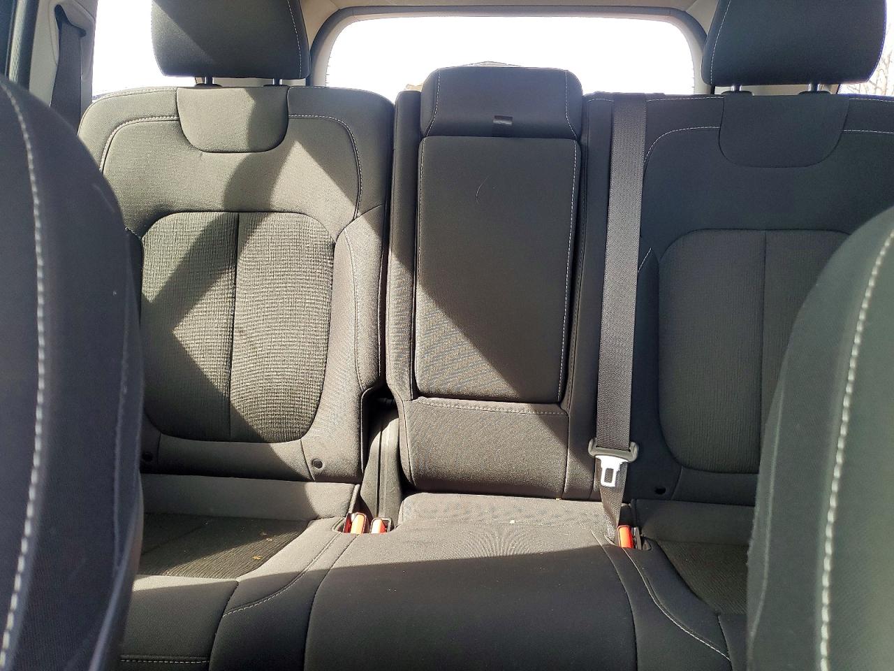 2023 JEEP GRAND CHEROKEE LAREDO photo 19