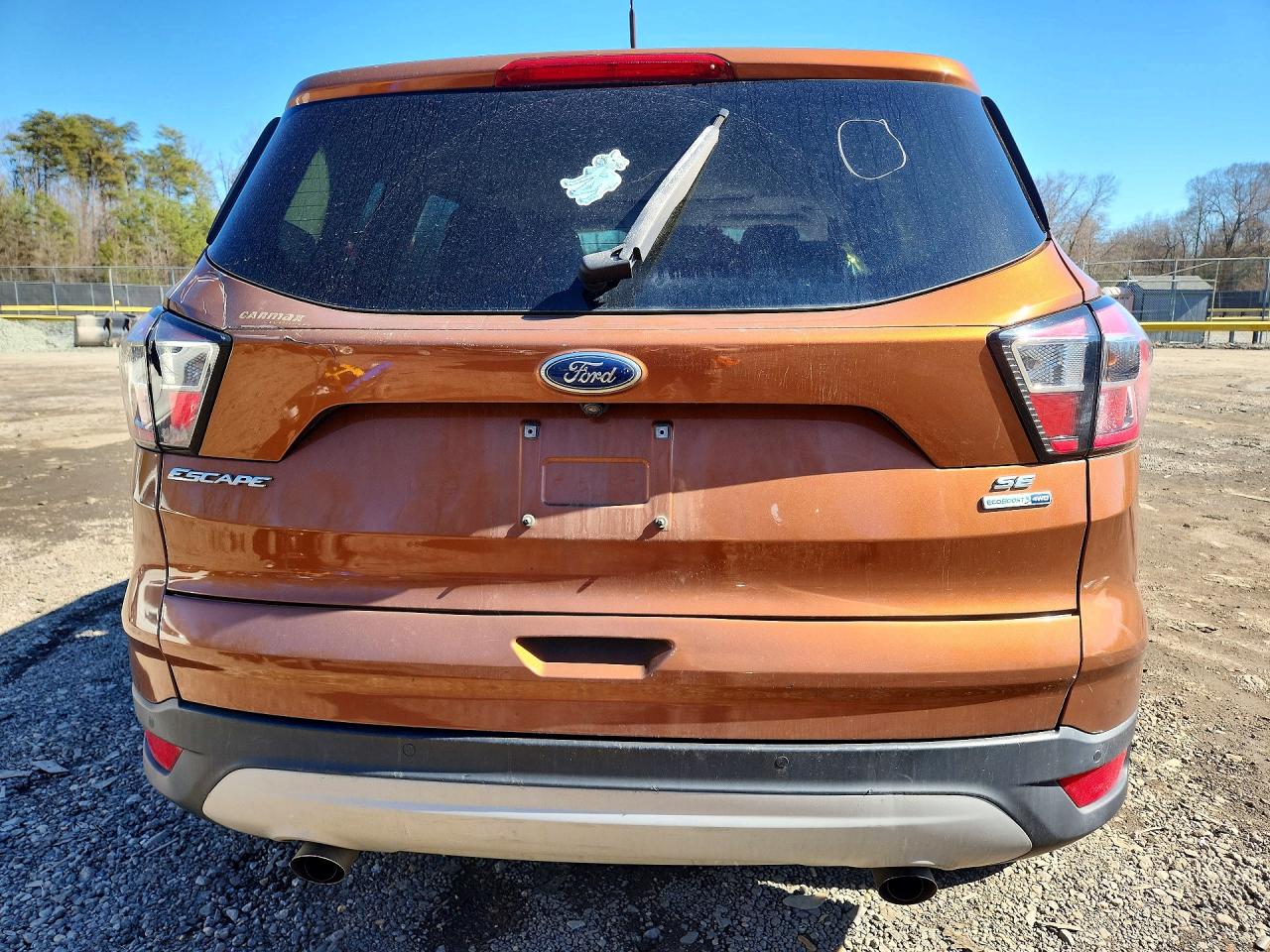 2017 FORD ESCAPE SE photo 16