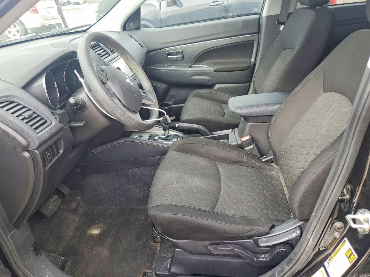 2022 MITSUBISHI OUTLANDER SPORT ES photo 13
