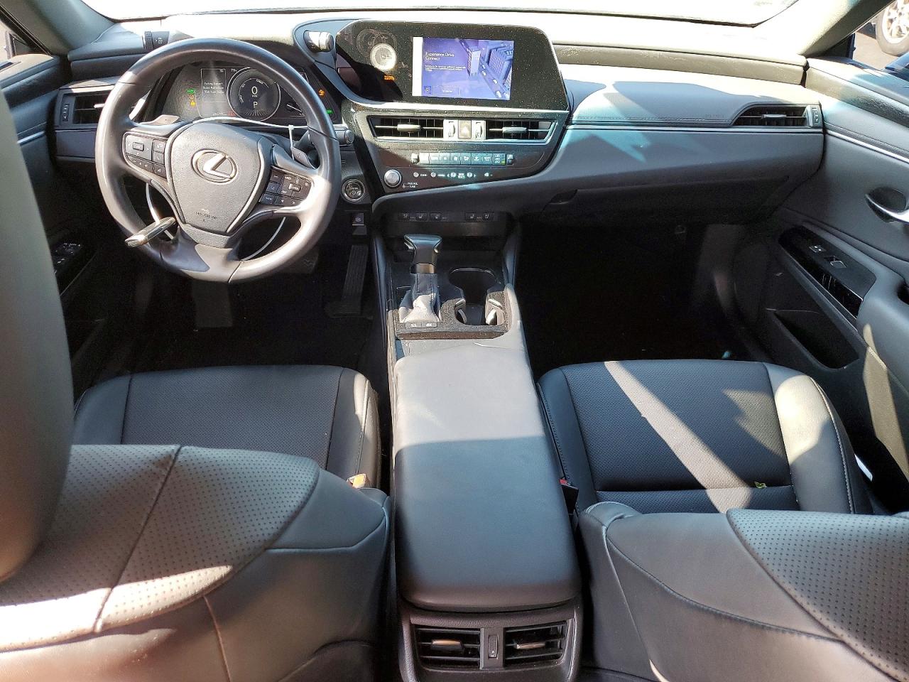 2024 LEXUS ES 300H BASE photo 8
