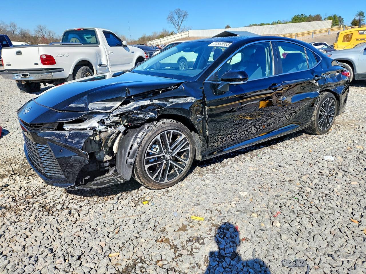2025 TOYOTA CAMRY
