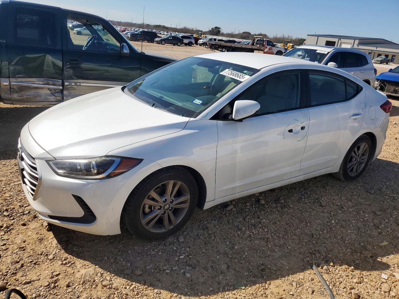 2017 HYUNDAI ELANTRA