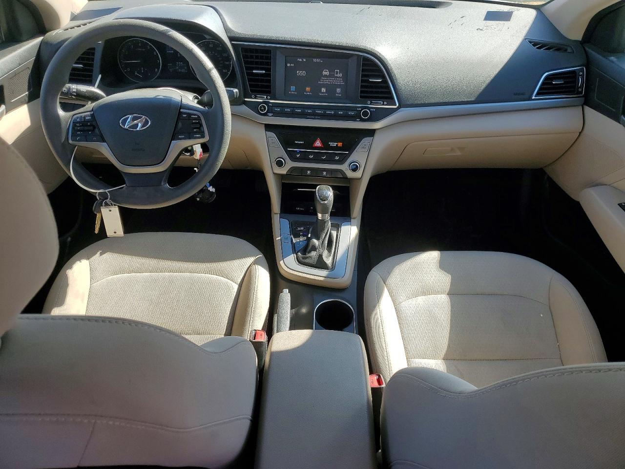 2017 HYUNDAI ELANTRA SE photo 8