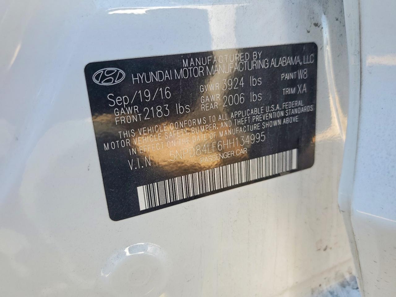 2017 HYUNDAI ELANTRA SE photo 12