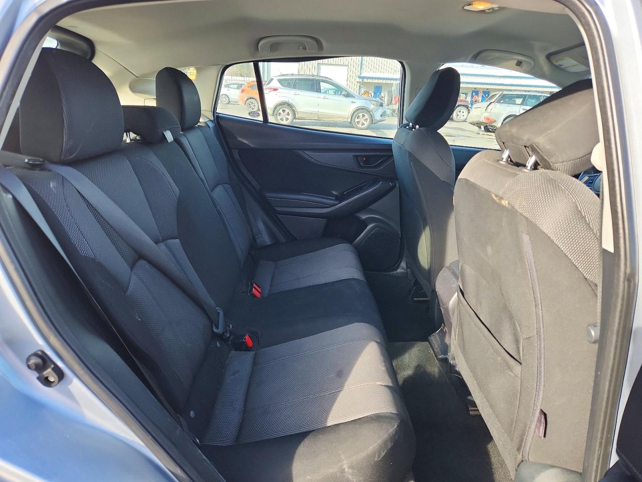 2019 SUBARU IMPREZA photo 19
