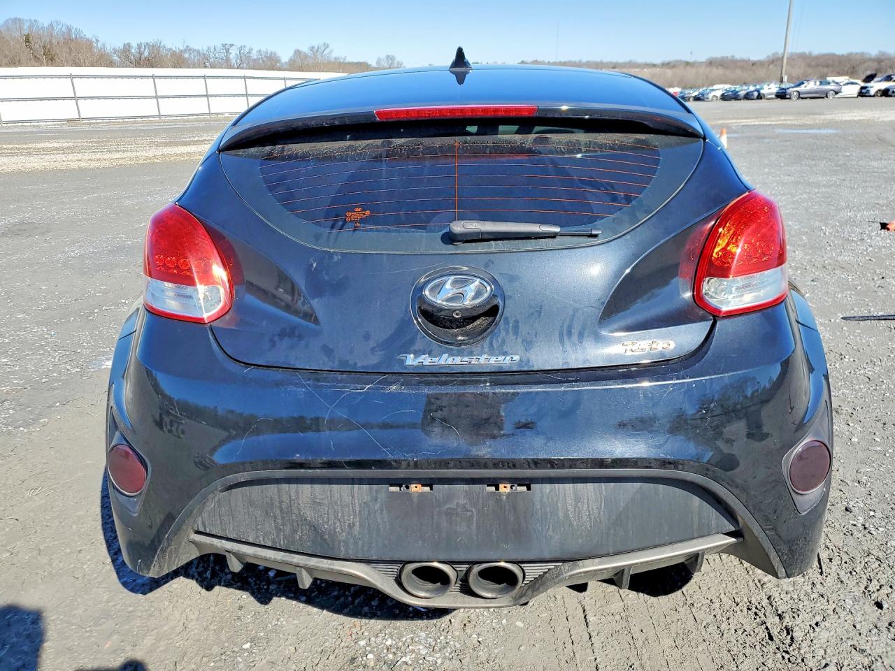 2015 HYUNDAI VELOSTER TURBO photo 6