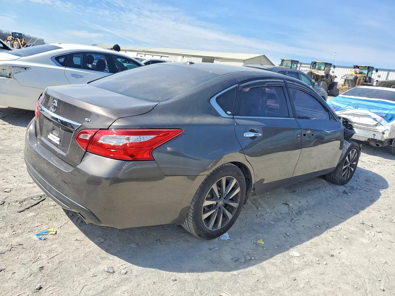 2017 NISSAN ALTIMA 2.5 photo 5