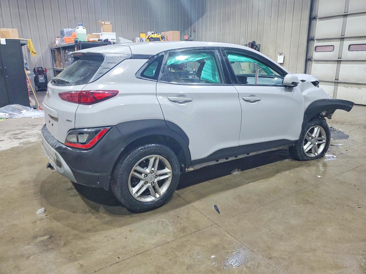 2022 HYUNDAI KONA SE photo 5