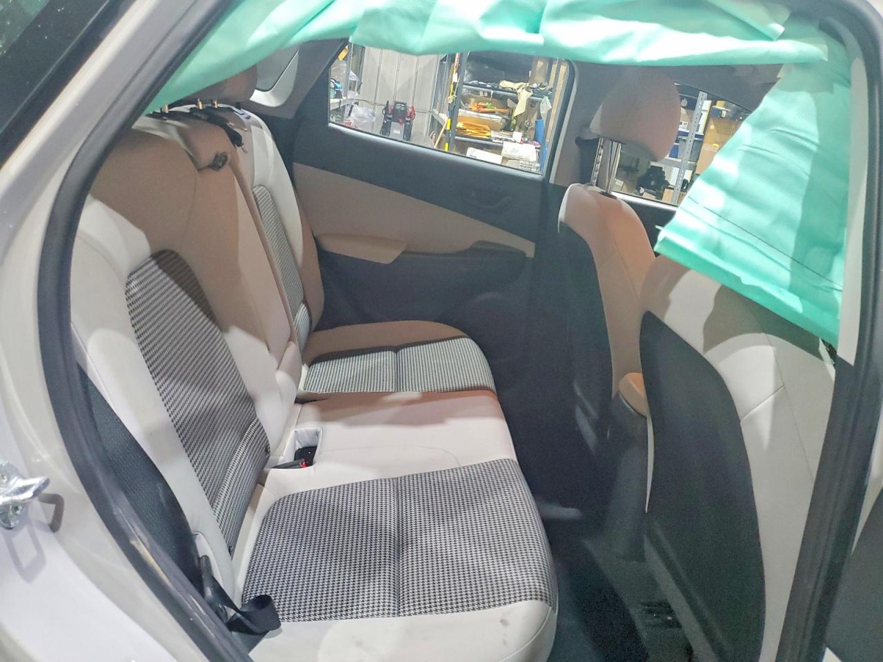 2022 HYUNDAI KONA SE photo 21