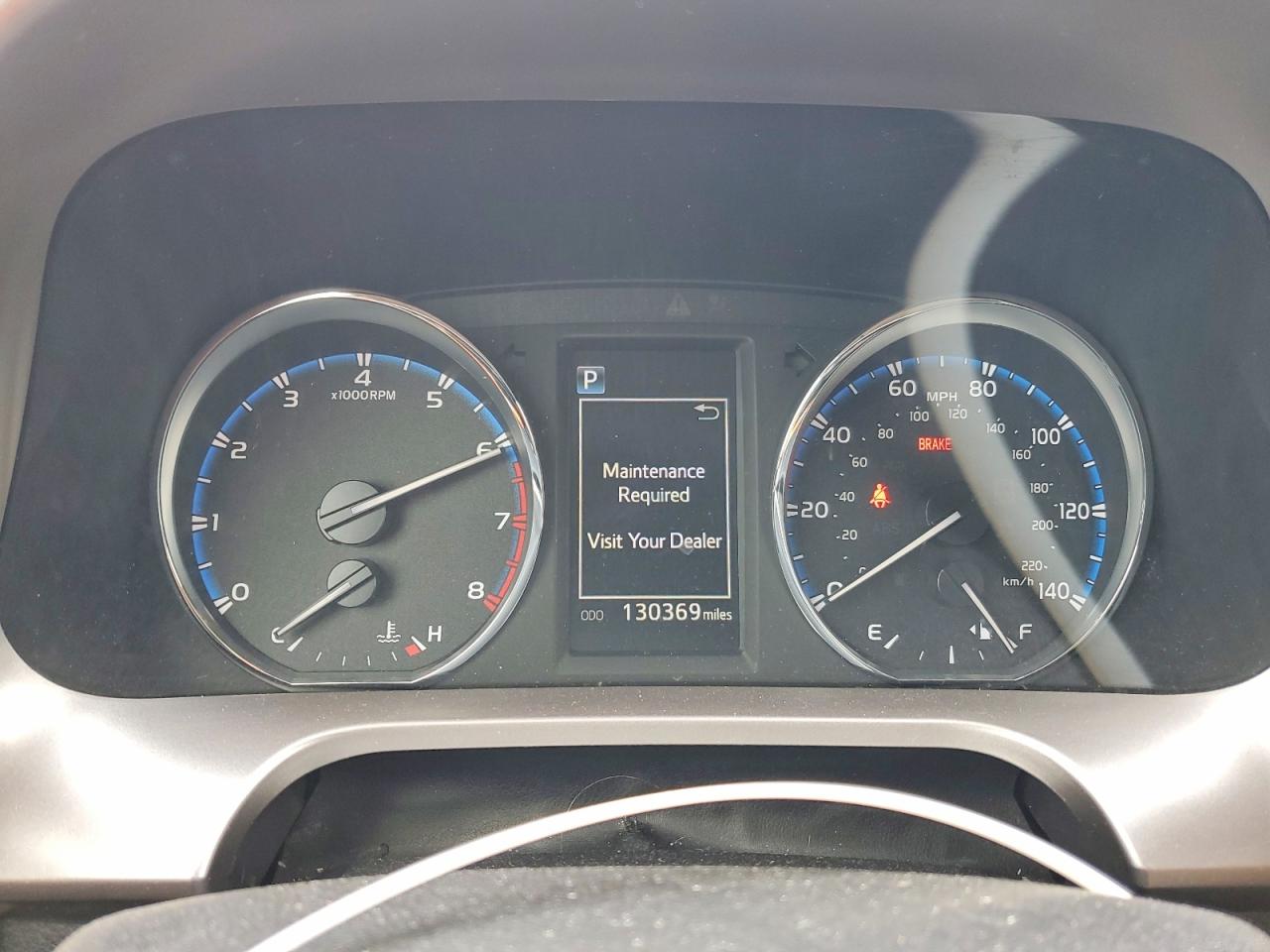 2016 TOYOTA RAV4 XLE photo 9