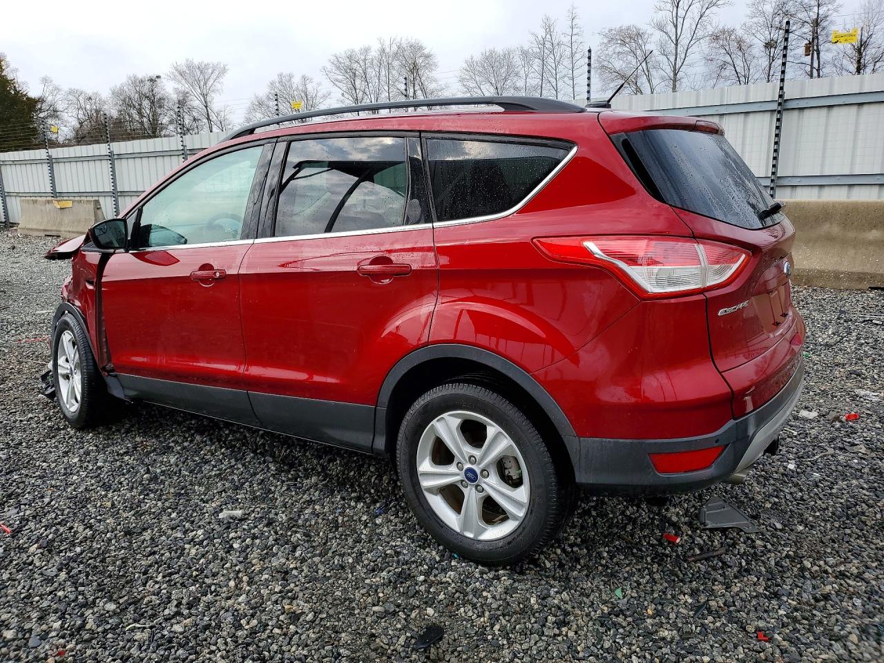 2016 FORD ESCAPE SE photo 3