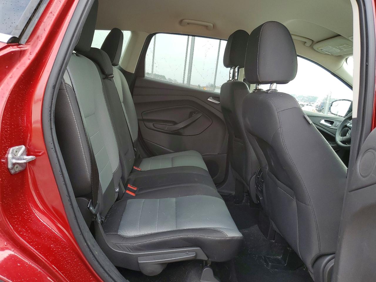 2016 FORD ESCAPE SE photo 19