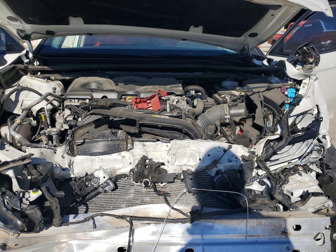 2020 TOYOTA CAMRY XSE photo 31