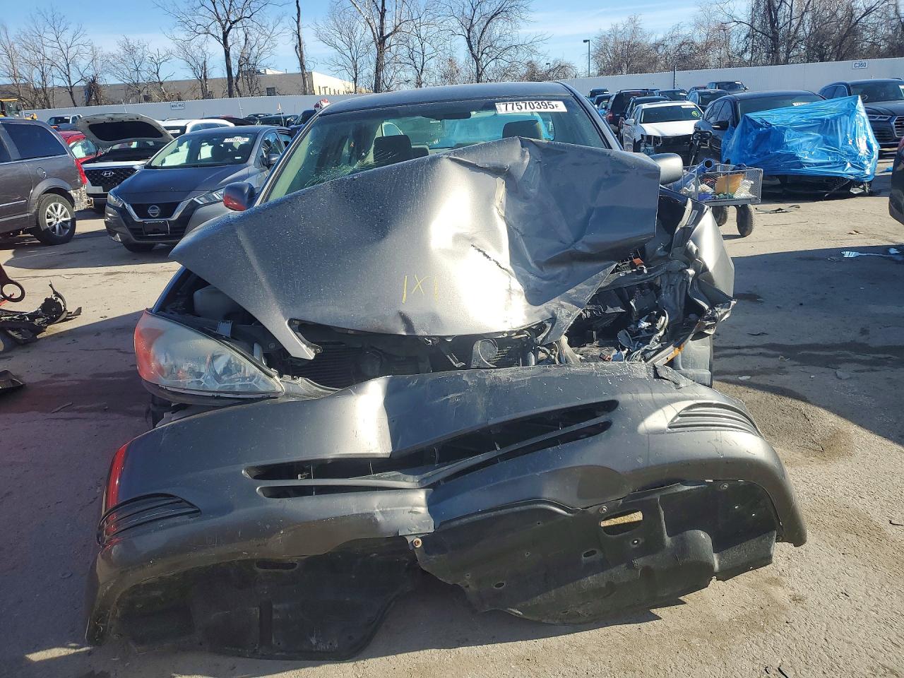 2003 TOYOTA CAMRY LE photo 5